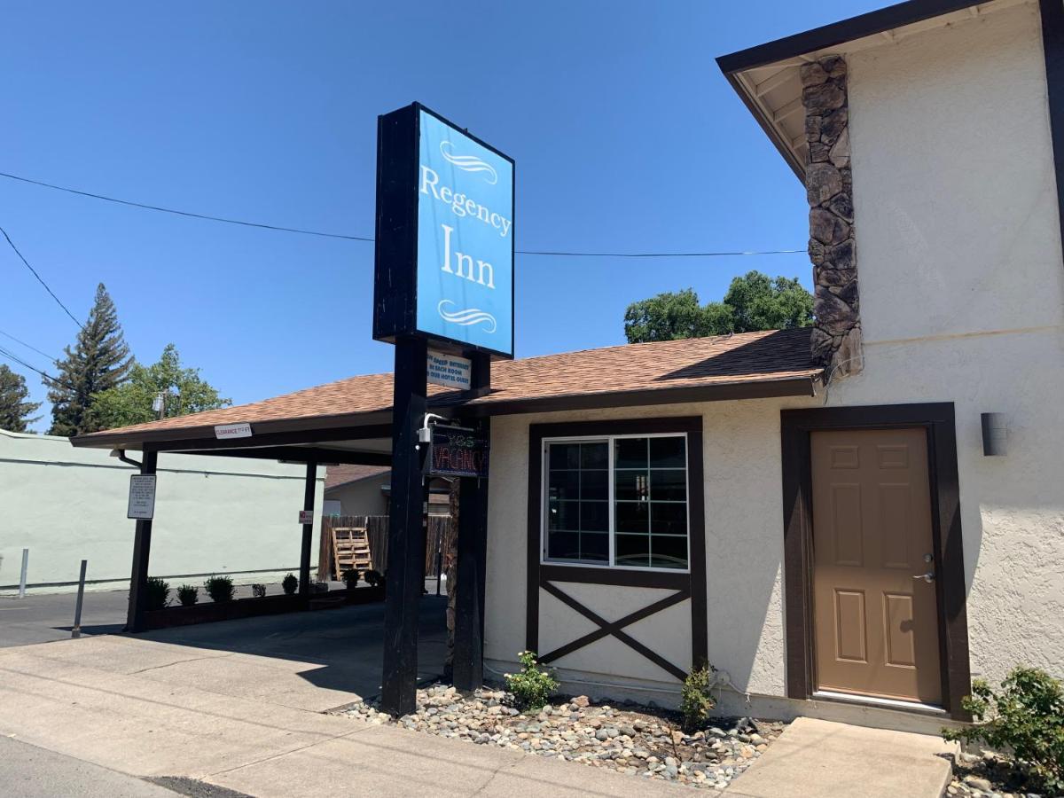 Regency Inn Lakeport Exterior photo